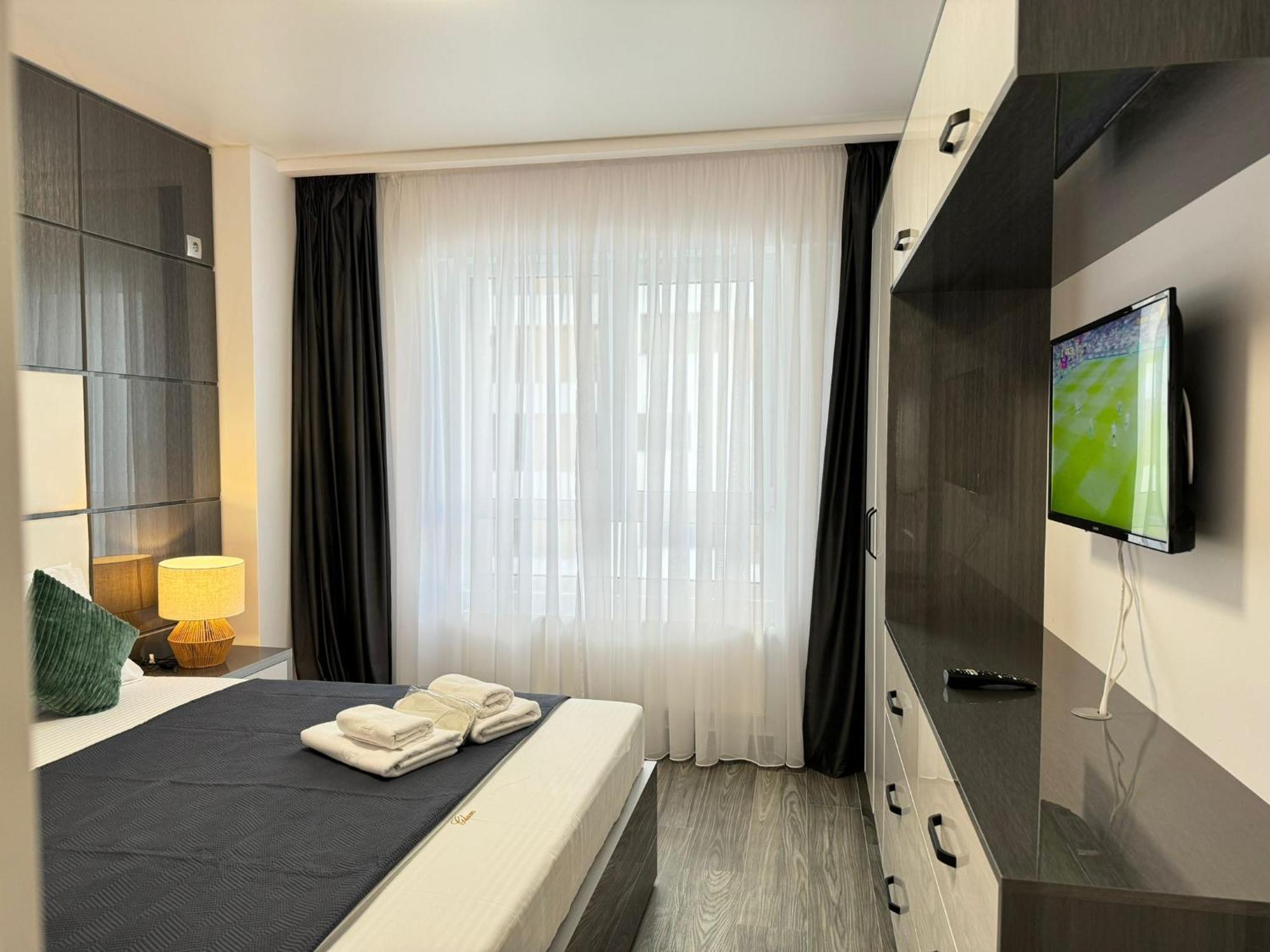 Luxury Glam Apartments Central Adress Bucuresti With Parking 外观 照片