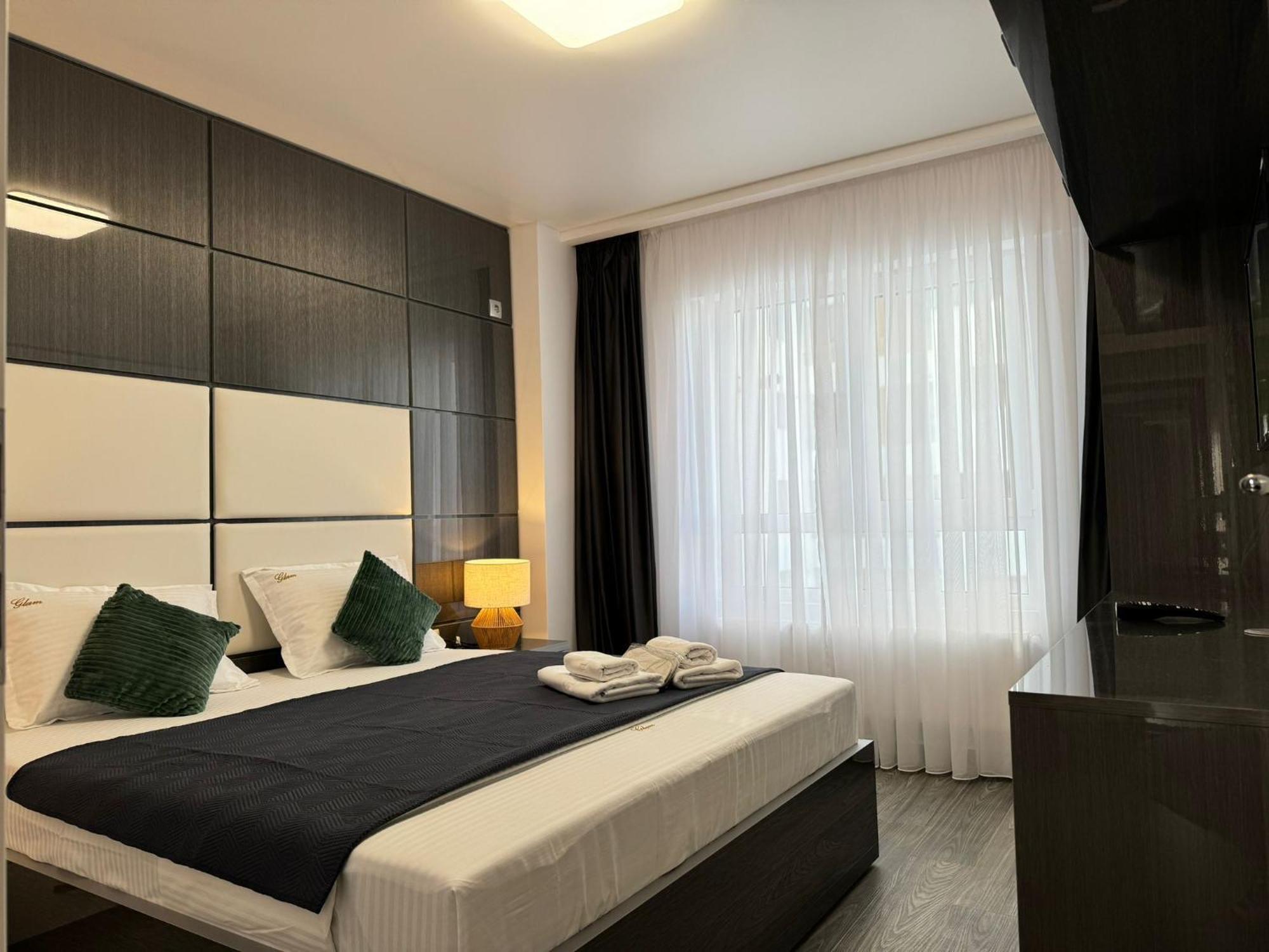 Luxury Glam Apartments Central Adress Bucuresti With Parking 外观 照片