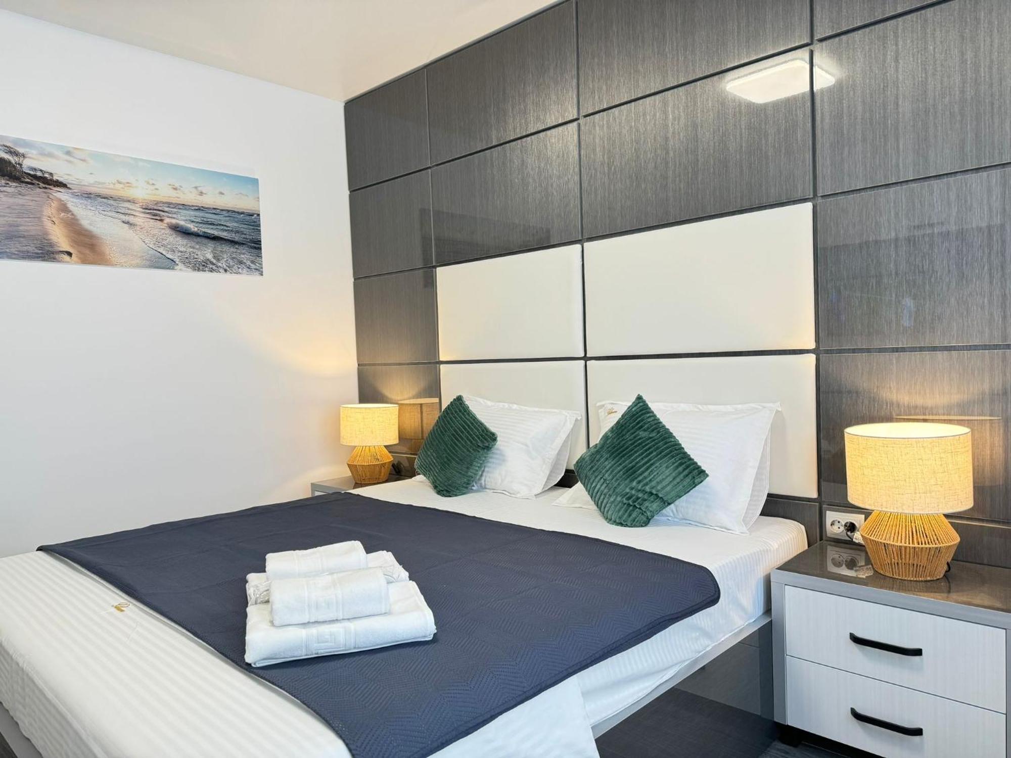 Luxury Glam Apartments Central Adress Bucuresti With Parking 外观 照片