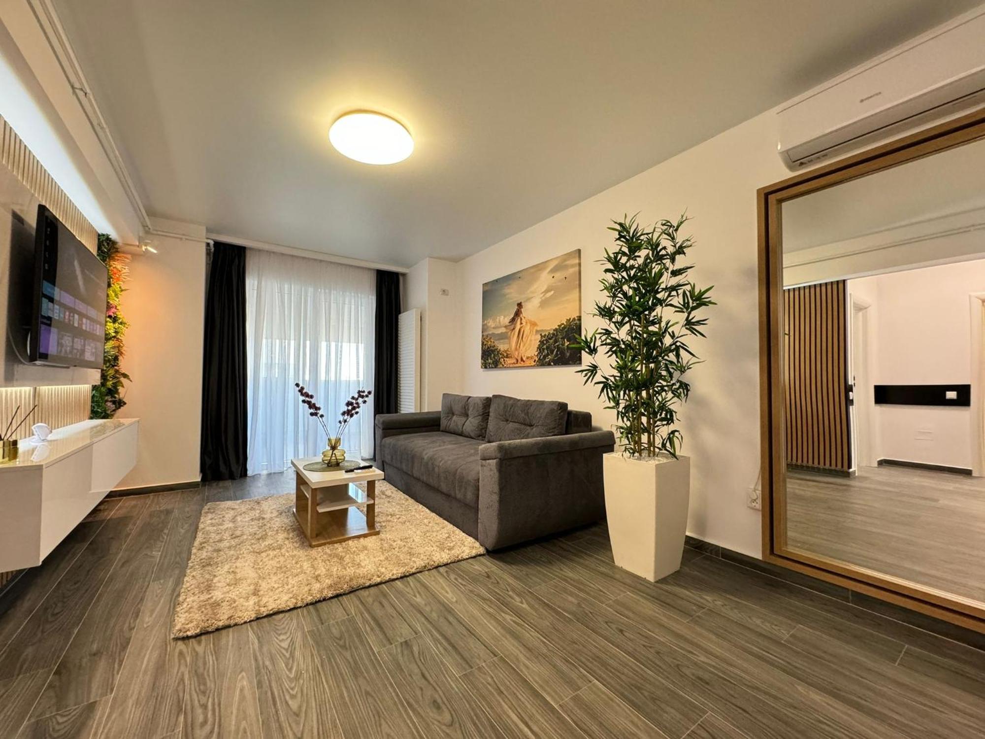 Luxury Glam Apartments Central Adress Bucuresti With Parking 外观 照片